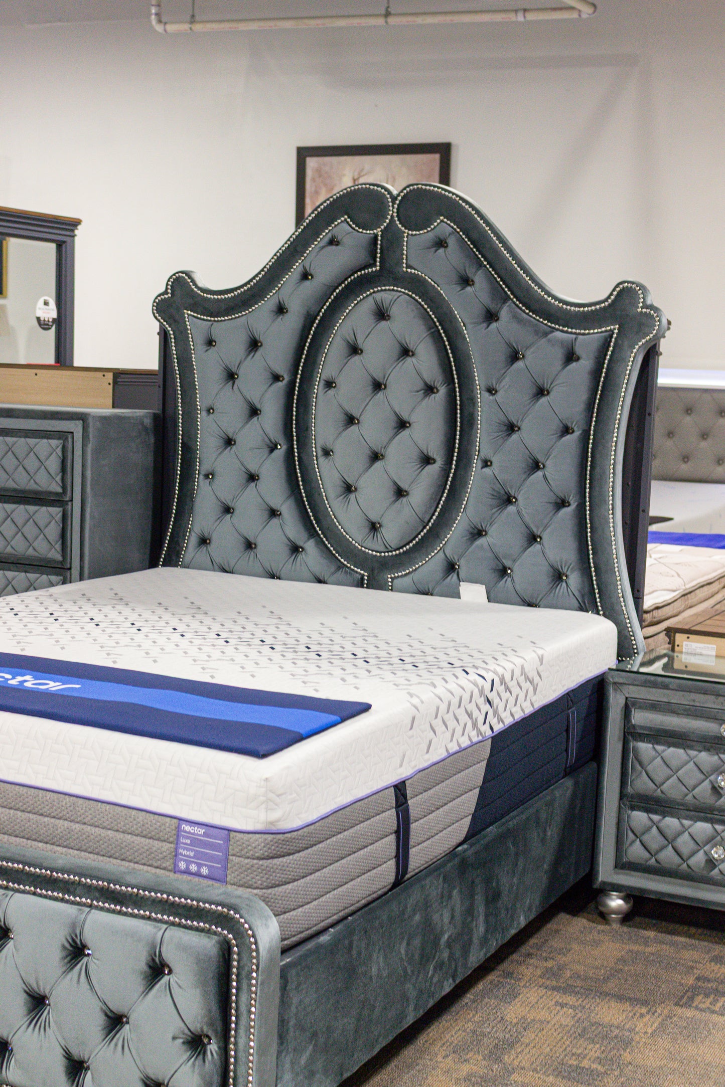 Cameo Bedroom set + Free Chest