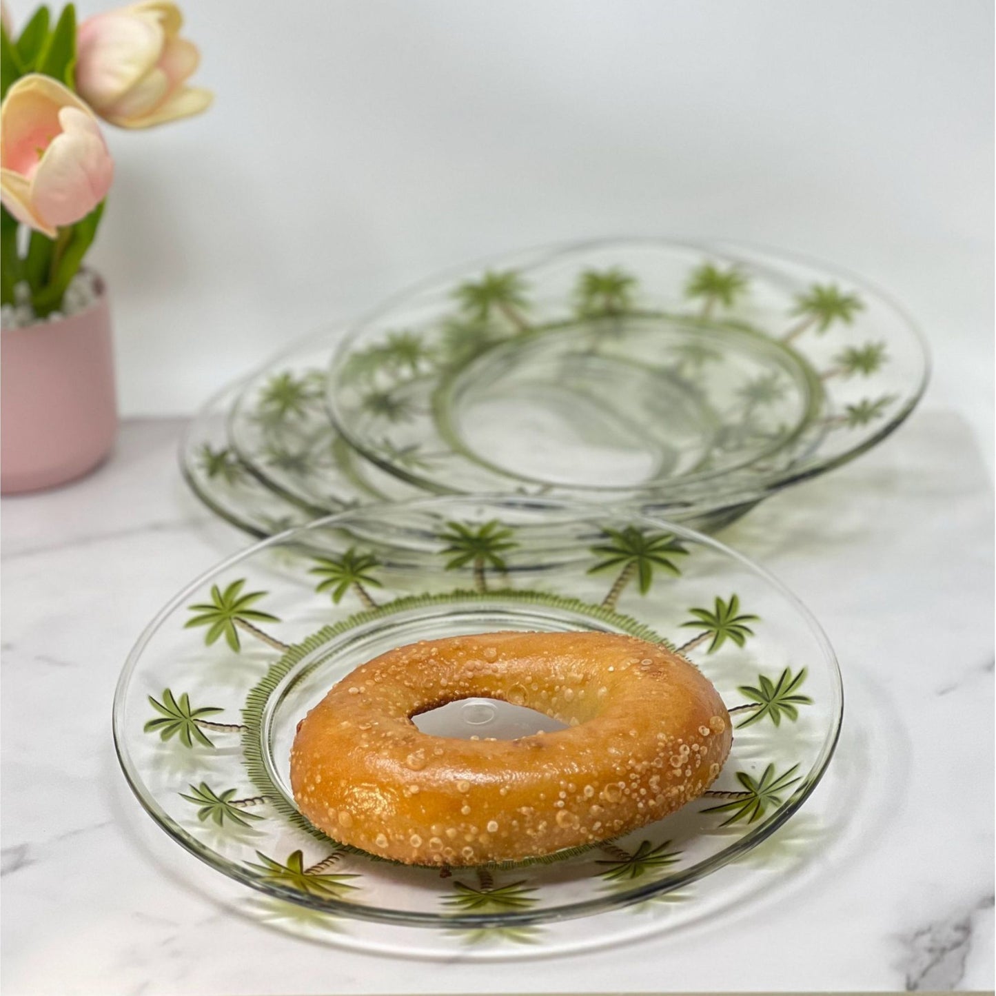 Palm Tree Design 9" Acrylic Dinner Plates (Set of 4) Crystal Clear Reusable Unbreakable Kitchen Plates Bpa Free Dishwasher Safe - Clear
