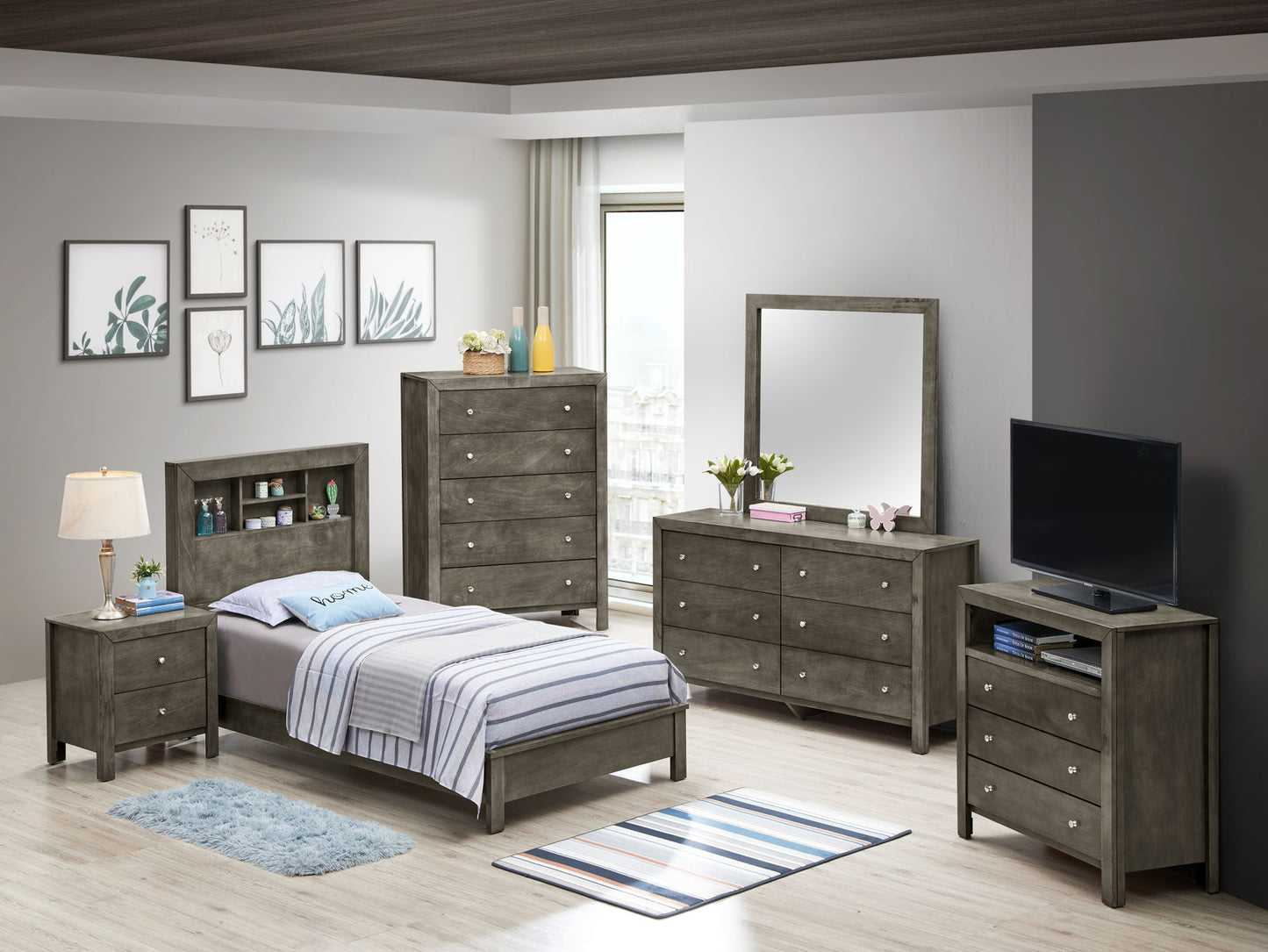 Bed With Transitional Design Stylish