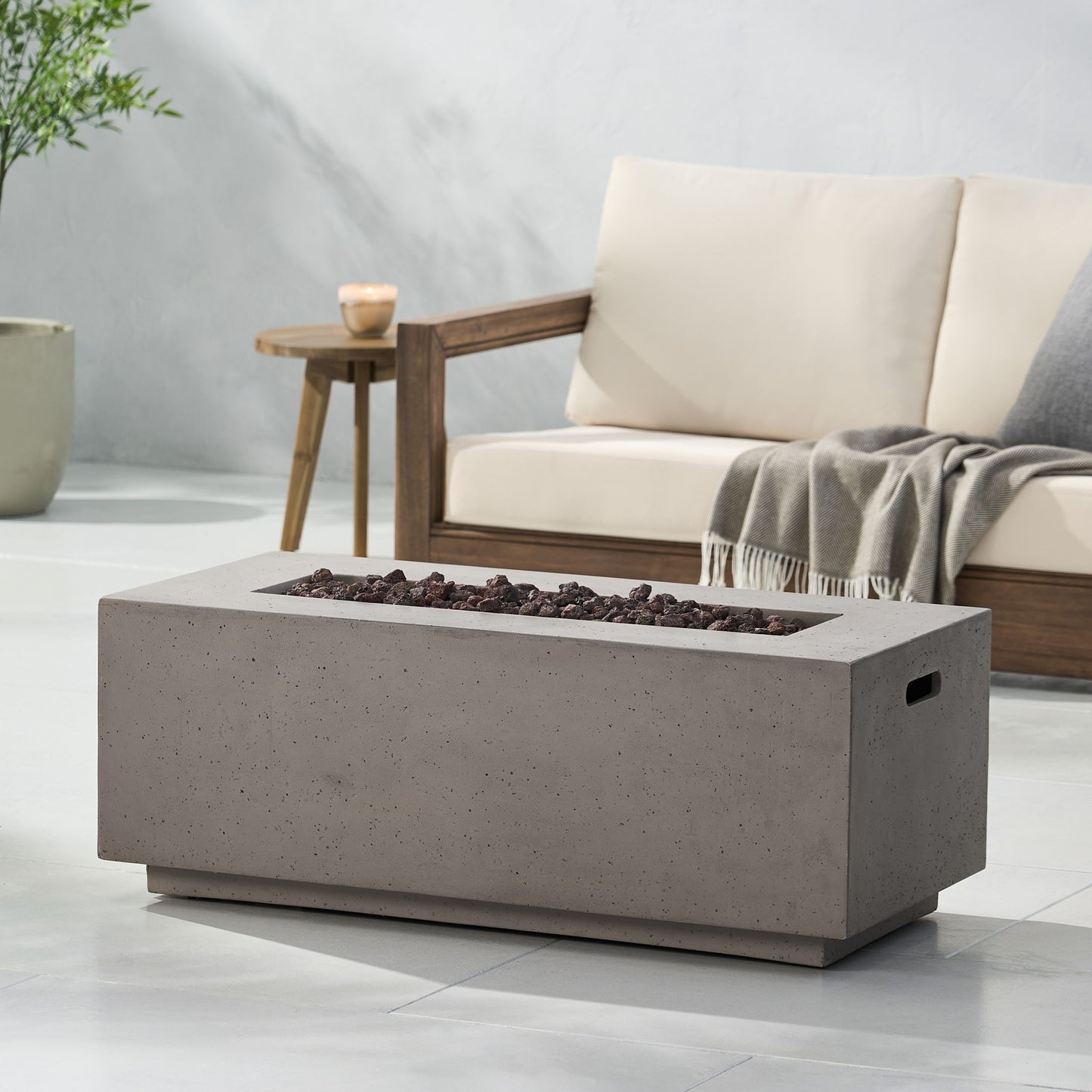 Contemporary Outdoor 40, 000 Btu Propane Fire Pit