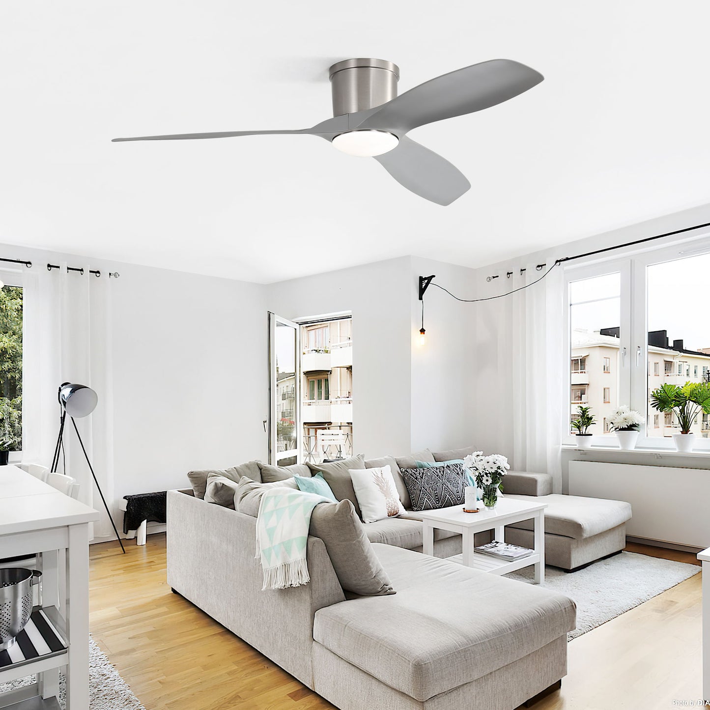 Flush Mount Ceiling Fan With Dimmable LED Light, 3 Blades, Reversible DC Motor Blades For Living Room