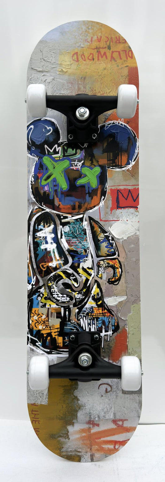 Skateboard - Graffiti Bear White - Gray