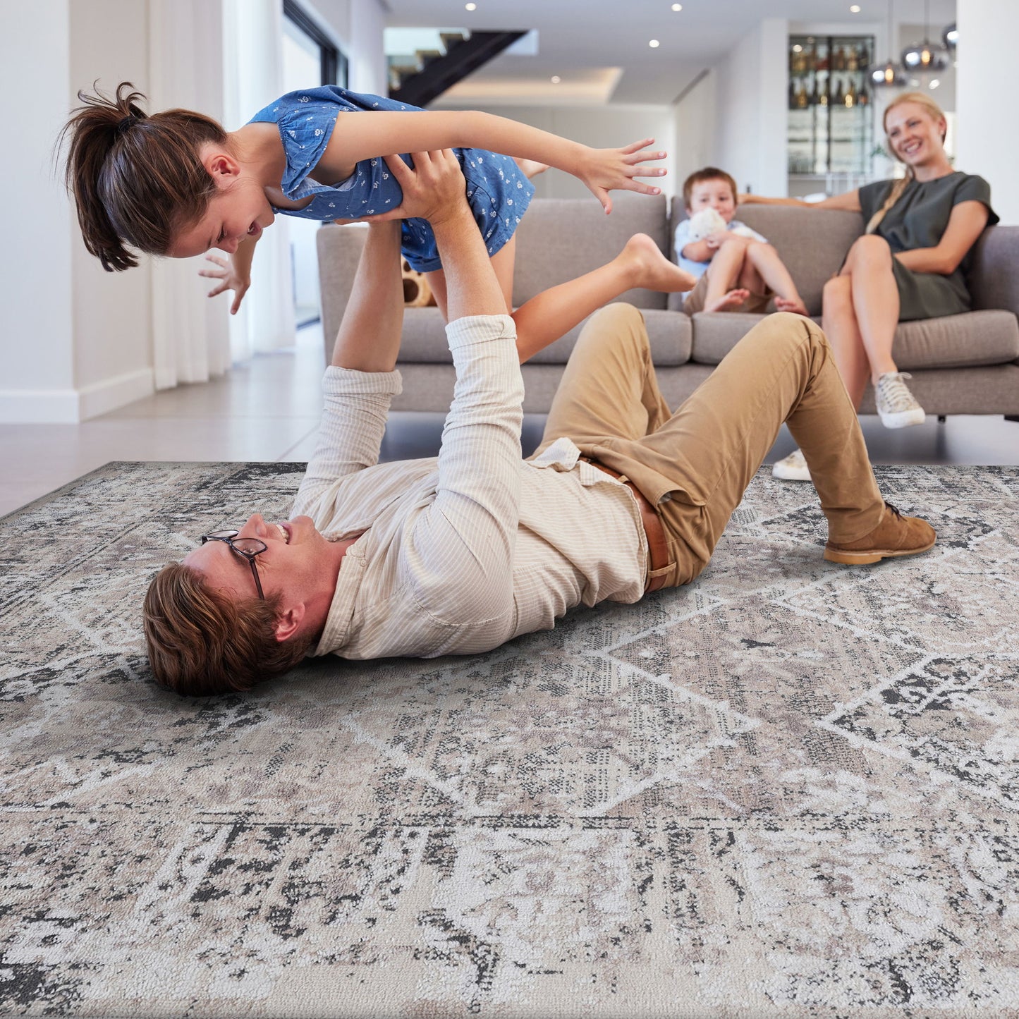 Payas - Traditional Area Rug