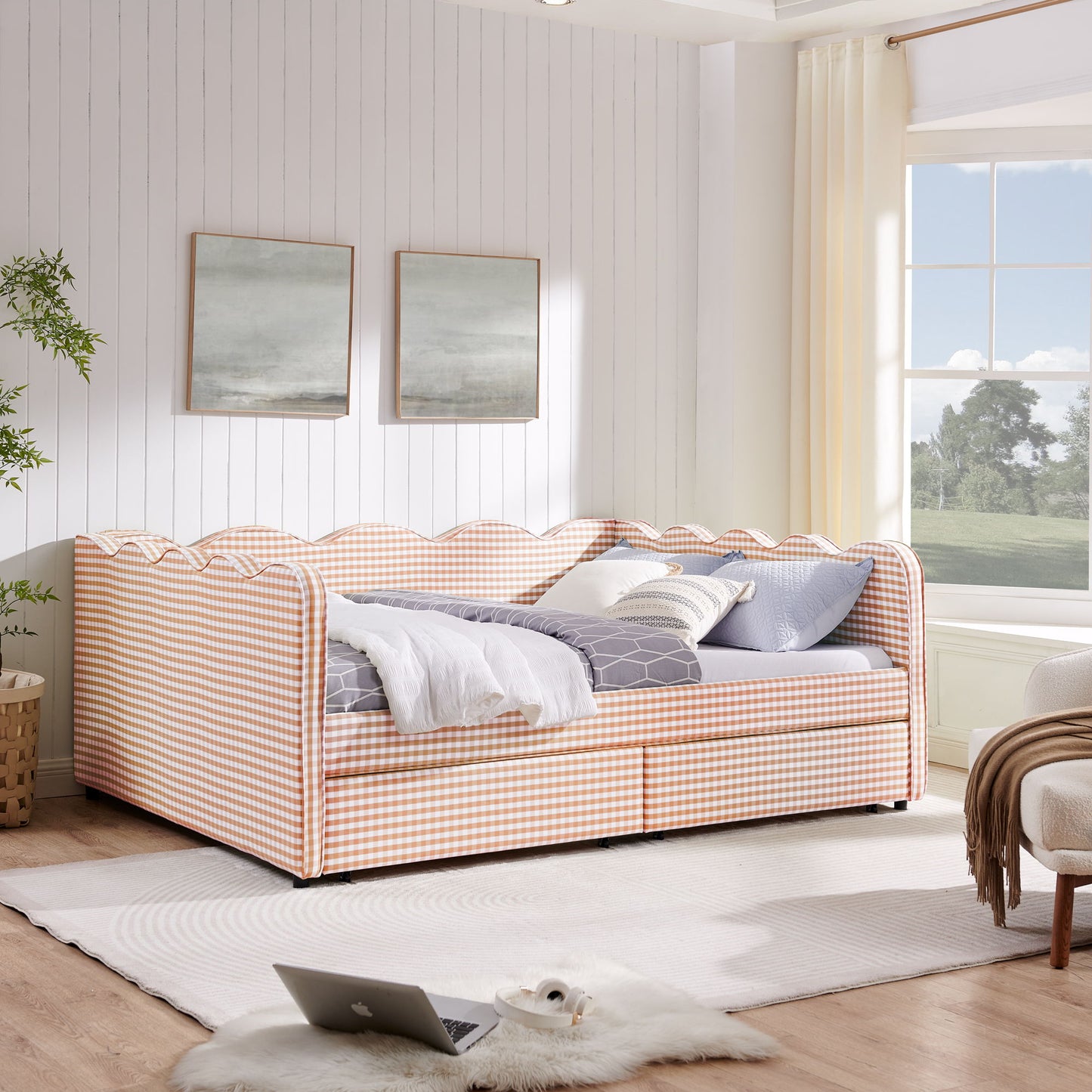 Gingham Daybed With USB Charging Port, Wave-Shaped Design