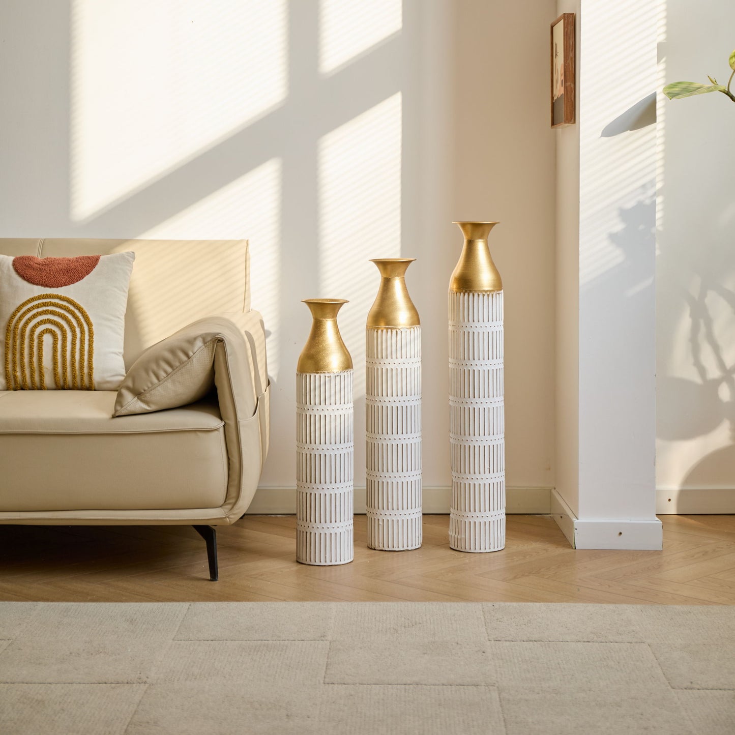 Floor Metal Vases Decorated White Metal Vases (Set of 3) Gorgeous Home Decoration Large Glazed Metal Vases - White