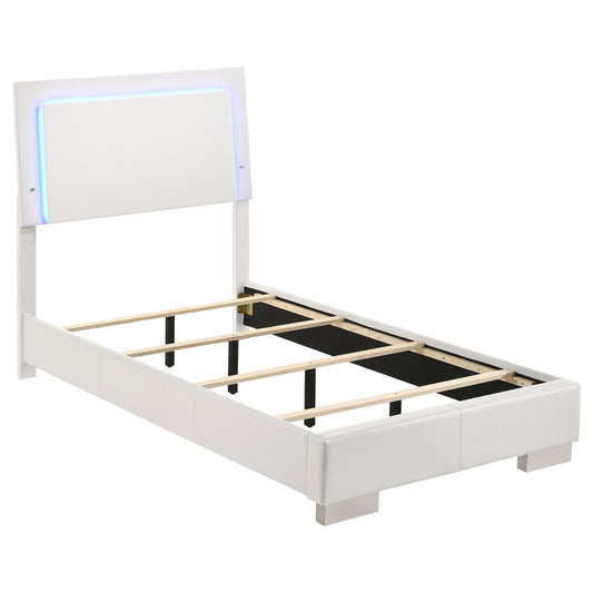 Dulcey - Bedroom Set & LED