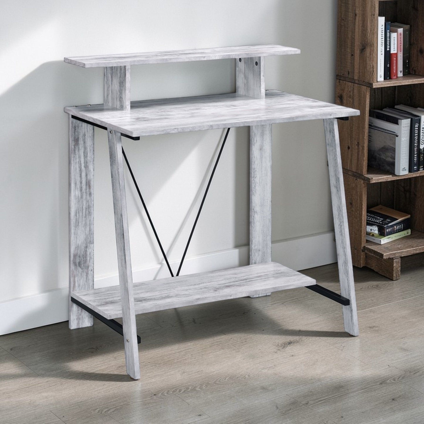 Nypho - Writing Desk