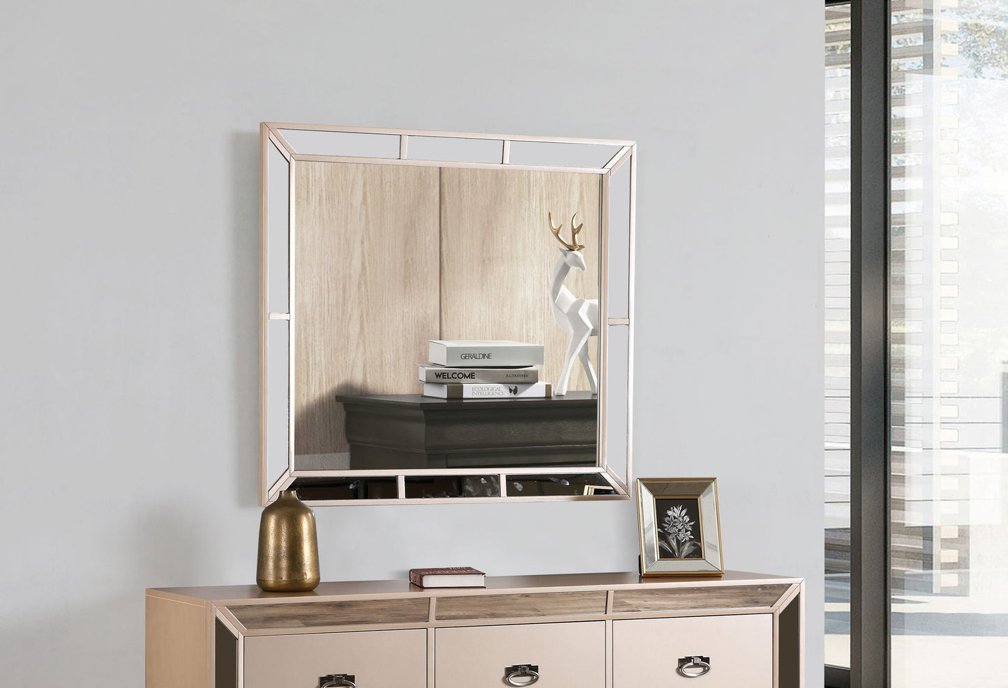 Elegant Contemporary Mirror