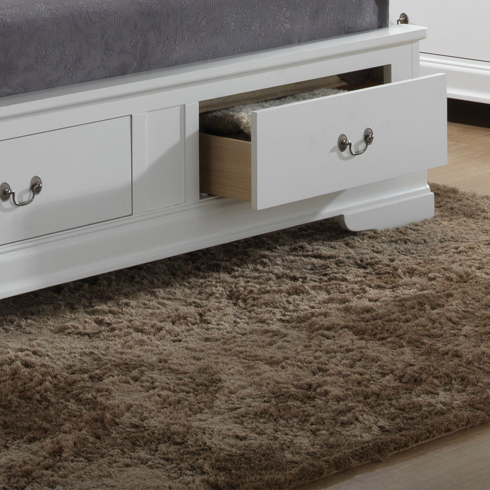 Upholstered Panel Sleigh Bed Design