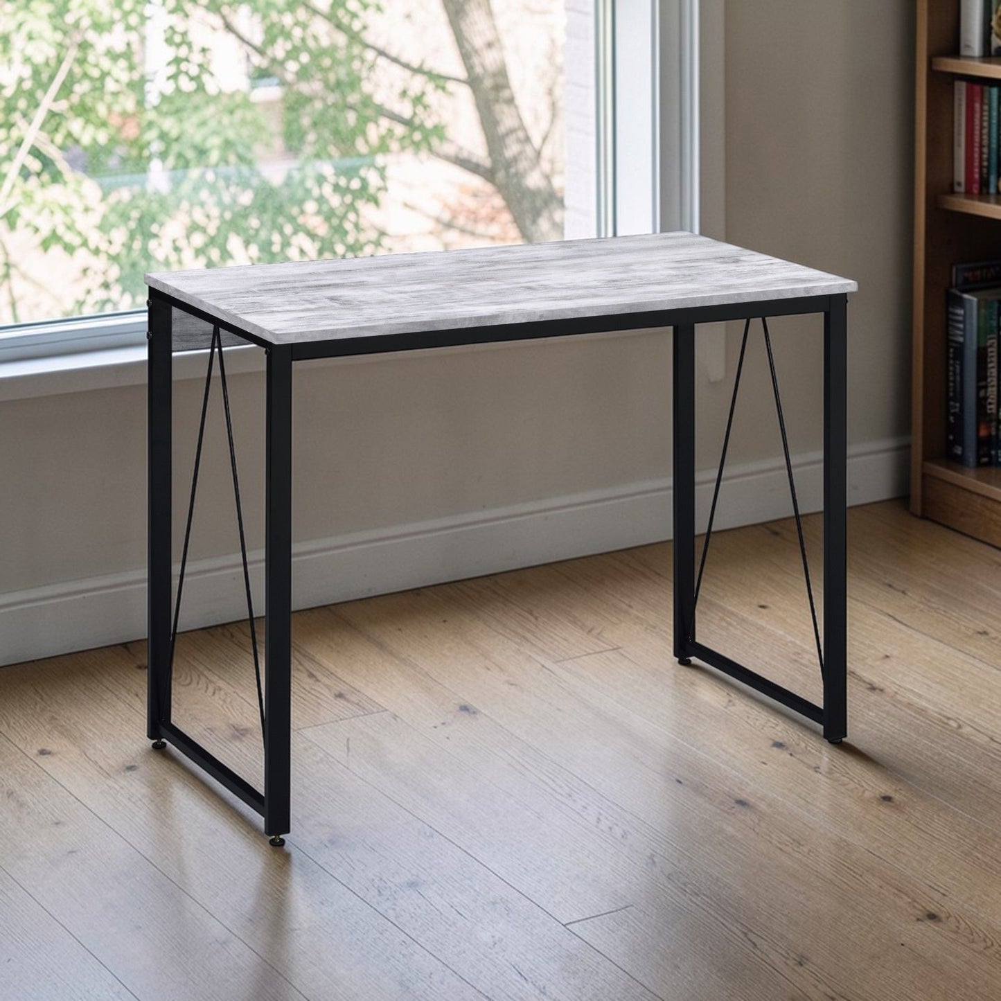 Zaidin - Writing Desk